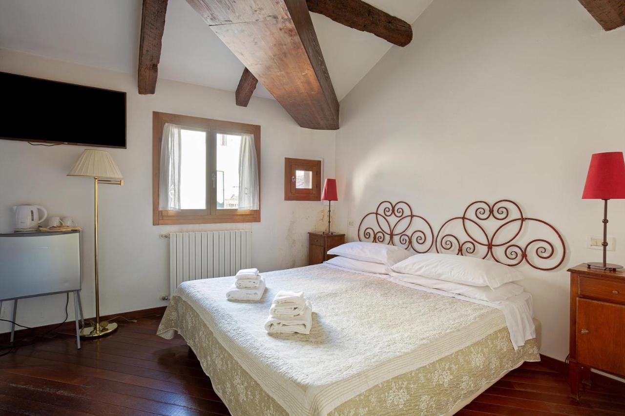 Rialto Canal View Apartment Venezia Eksteriør bilde