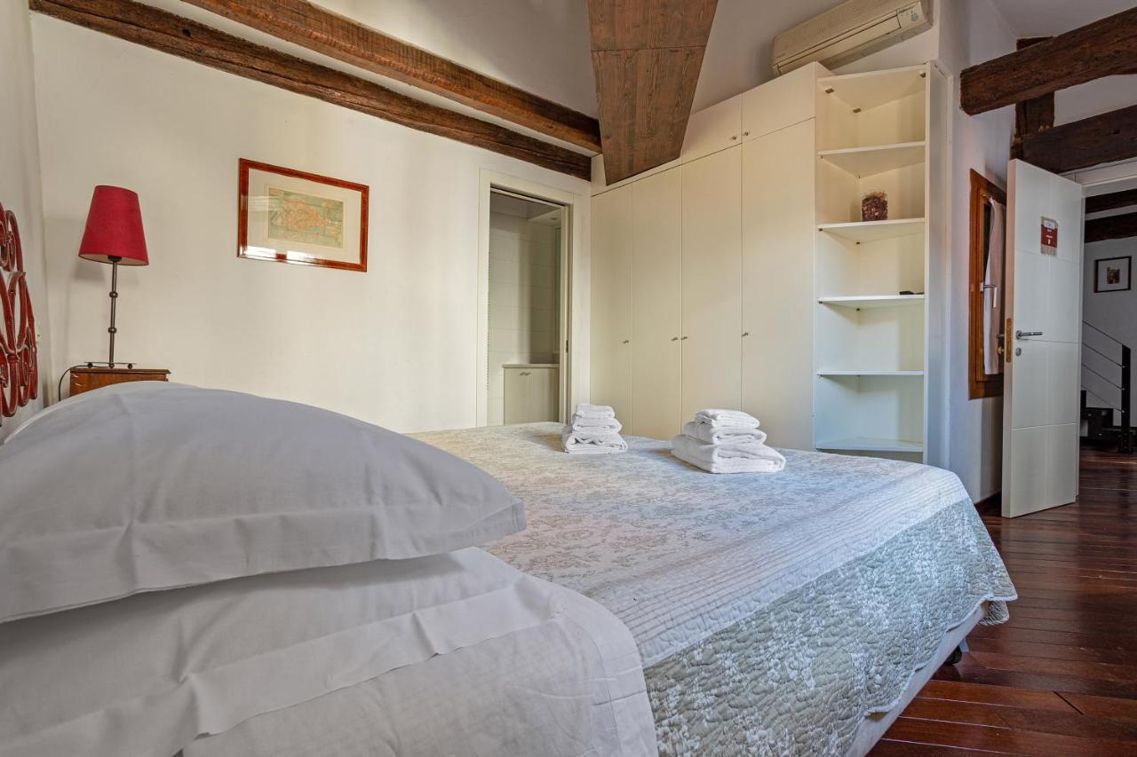 Rialto Canal View Apartment Venezia Eksteriør bilde